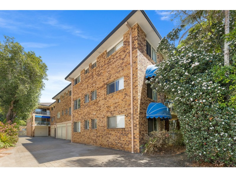 1/144 Marine Parade, Southport QLD 4215