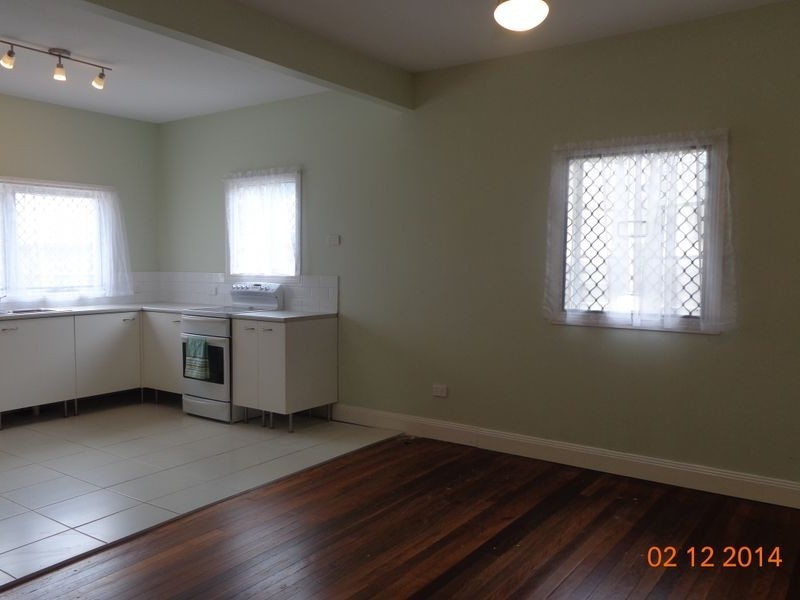 21 Walton Street, Southport QLD 4215