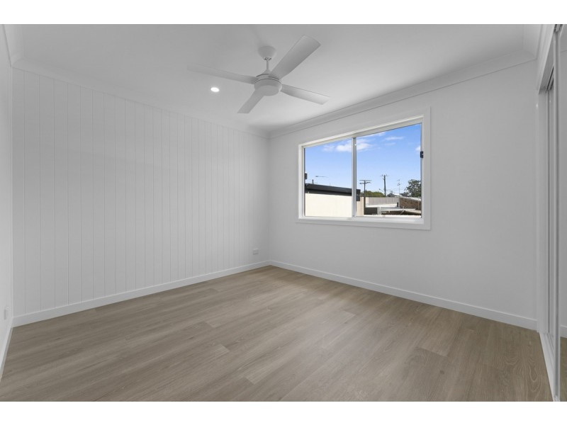 2/15 Fisher Avenue, Southport QLD 4215