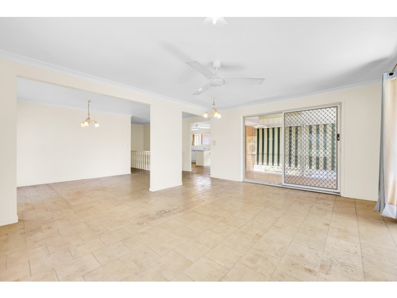 26 Petersen Avenue, Southport QLD 4215