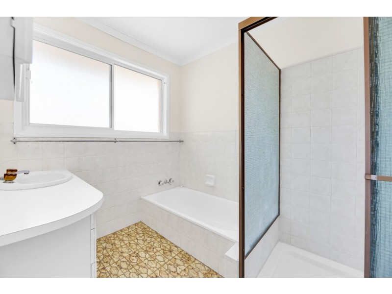 26 Petersen Avenue, Southport QLD 4215