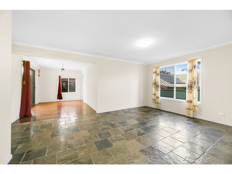 26 Petersen Avenue, Southport QLD 4215