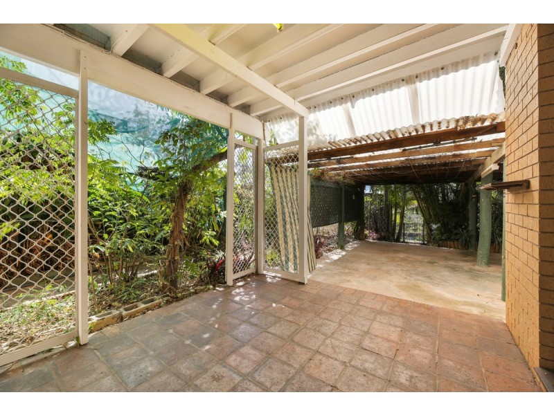 26 Petersen Avenue, Southport QLD 4215