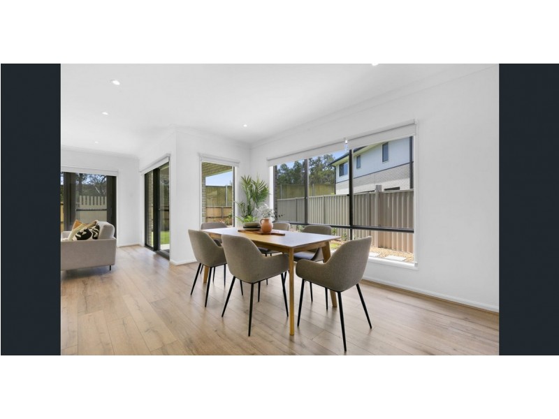 12 Buring Court, Highland Park QLD 4211