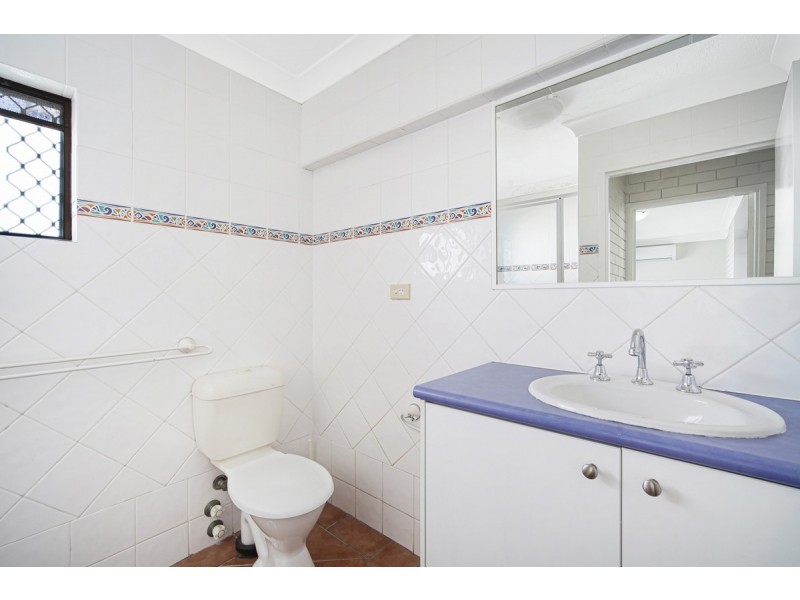 302/132 Marine Parade, Southport QLD 4215