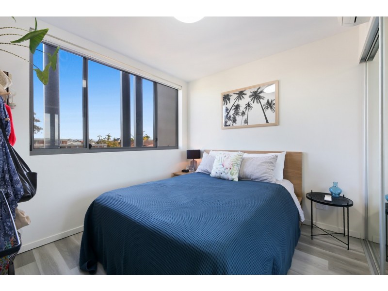 15/22-24 Lather Street, Southport QLD 4215