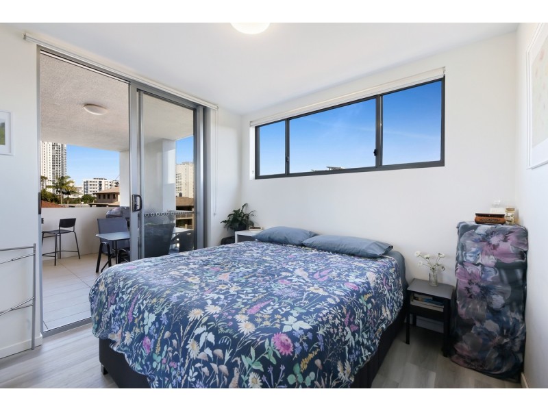 15/22-24 Lather Street, Southport QLD 4215