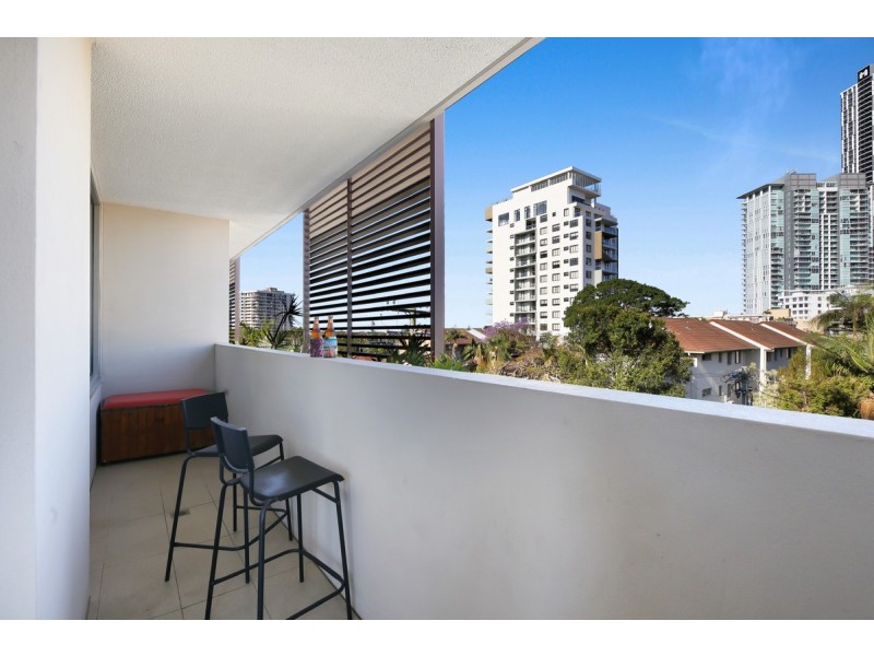15/22-24 Lather Street, Southport QLD 4215