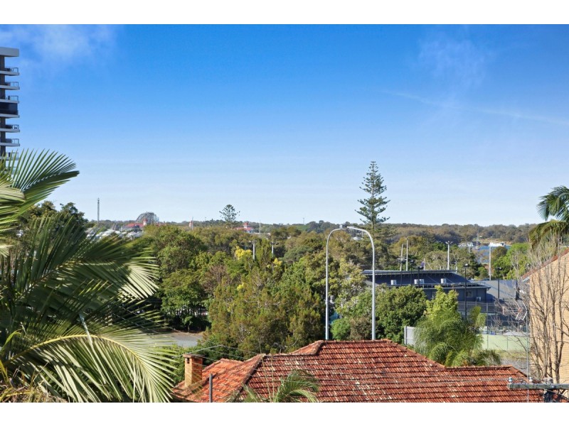 15/22-24 Lather Street, Southport QLD 4215