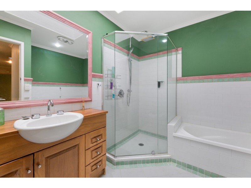 6 Magnolia Drive, Southport QLD 4215