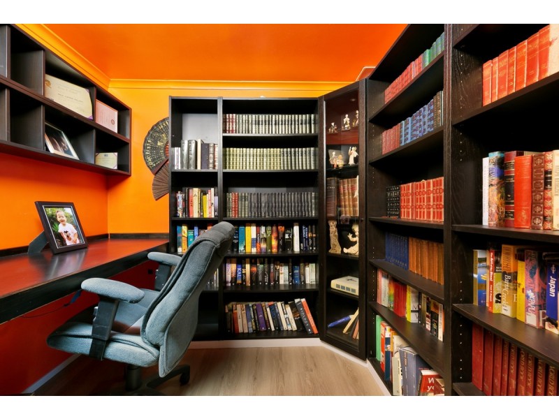 6 Magnolia Drive, Southport QLD 4215