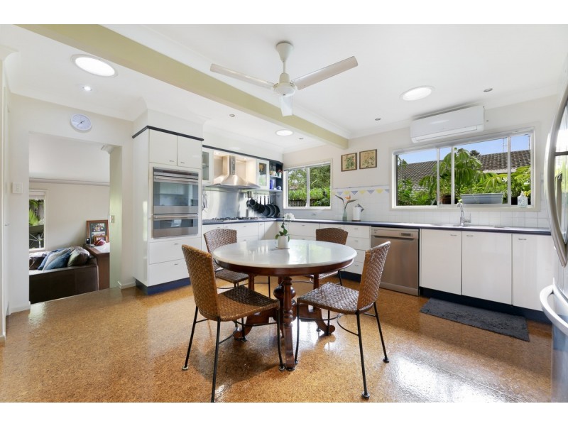 6 Magnolia Drive, Southport QLD 4215