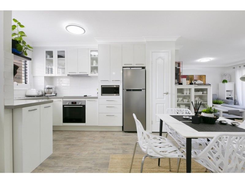 9/5 Railway Street, Southport QLD 4215