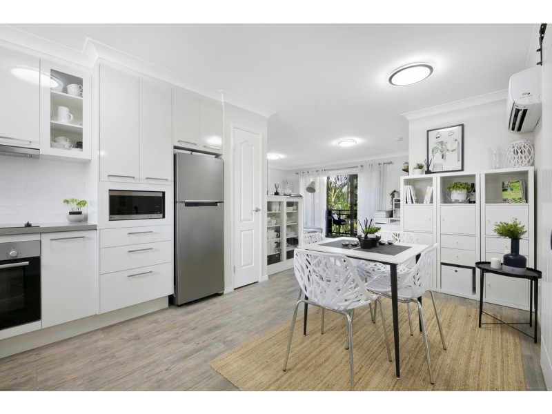 9/5 Railway Street, Southport QLD 4215