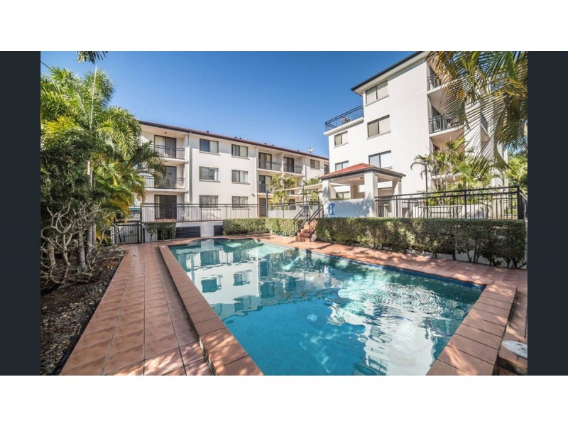 9/5 Railway Street, Southport QLD 4215