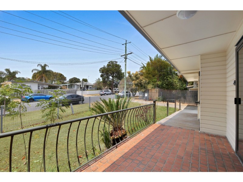 4 Fox Avenue, Southport QLD 4215