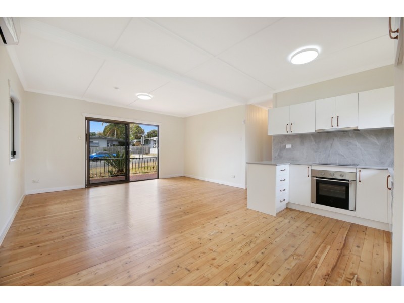 4 Fox Avenue, Southport QLD 4215