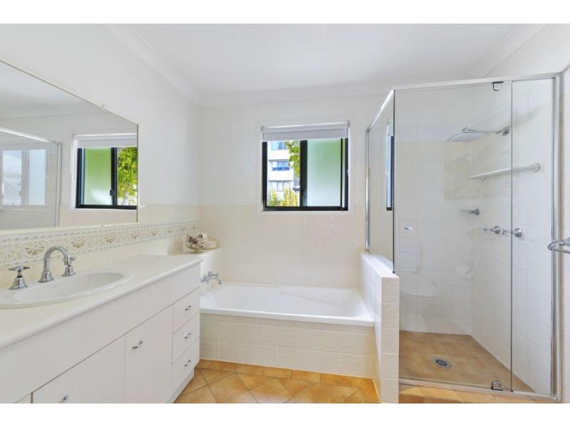 3/23-25 Bauer Street, Southport QLD 4215