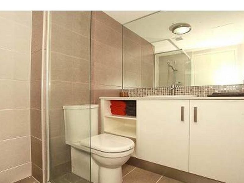 2/41 Meron Street, Southport QLD 4215