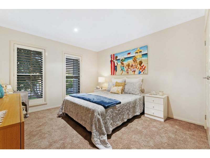 62 Salvado Drive, Pacific Pines QLD 4211