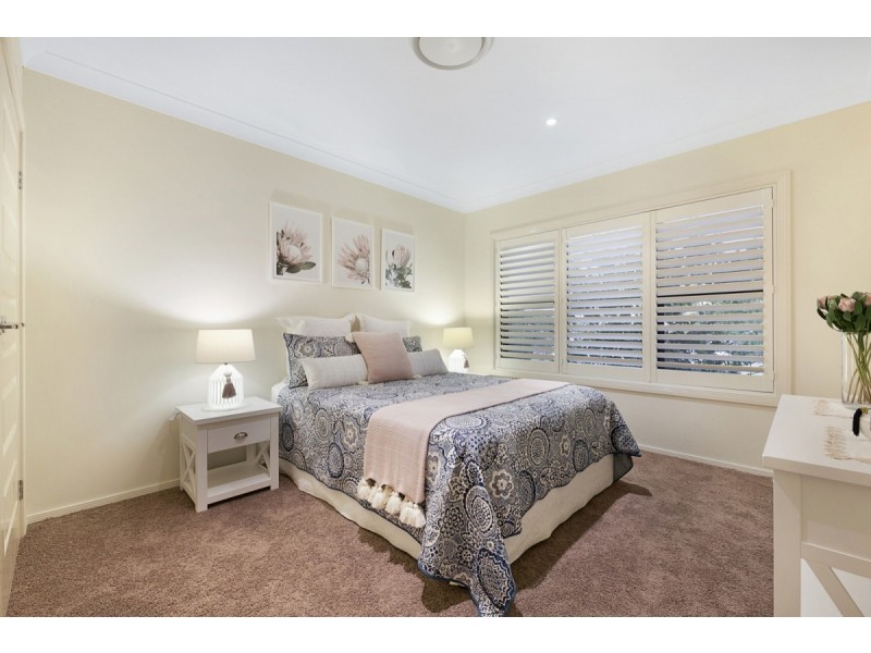 62 Salvado Drive, Pacific Pines QLD 4211