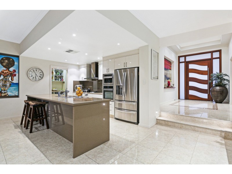 62 Salvado Drive, Pacific Pines QLD 4211