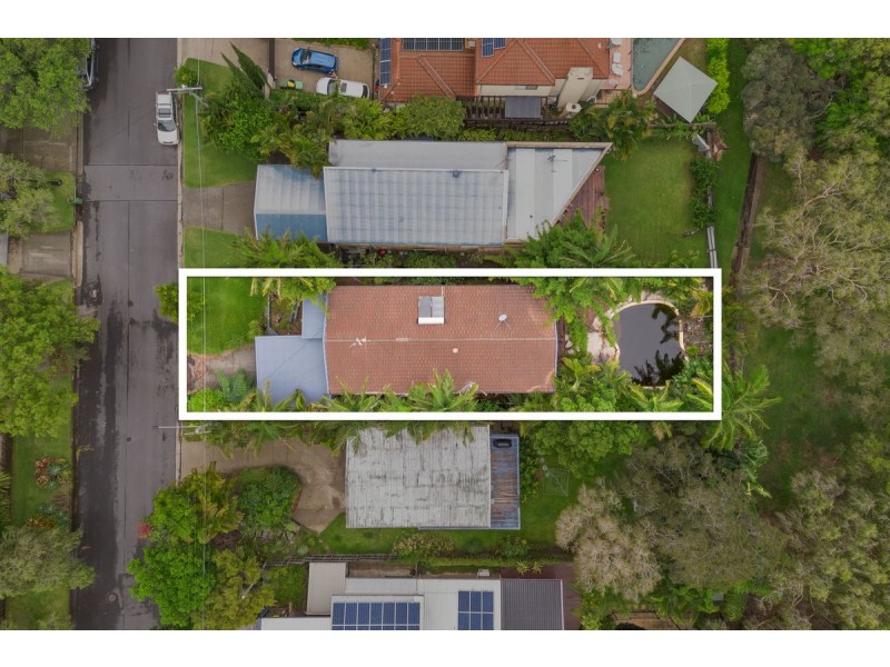 12 Robyn Street, Southport QLD 4215