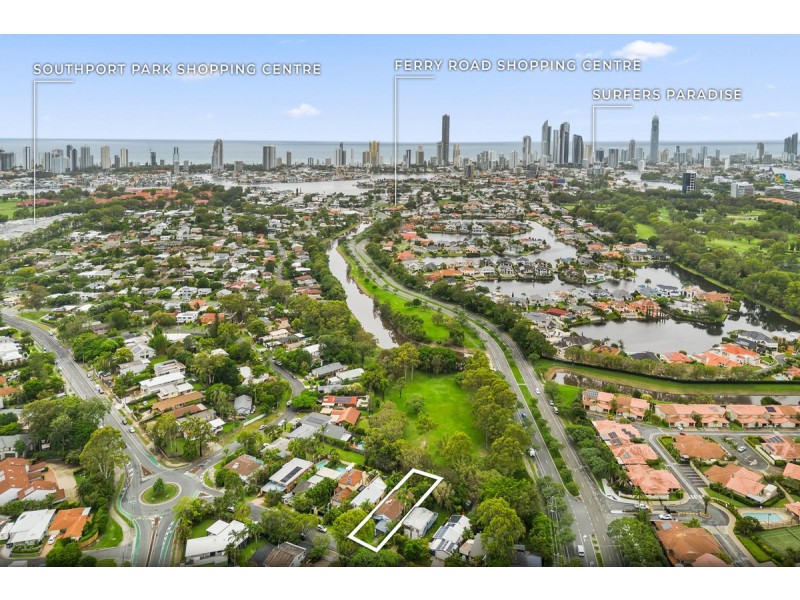 12 Robyn Street, Southport QLD 4215