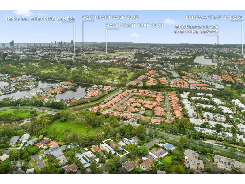 12 Robyn Street, Southport QLD 4215