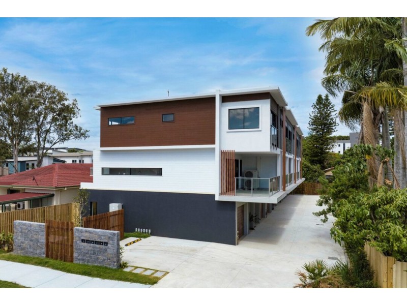 32 Ward Street, Southport QLD 4215