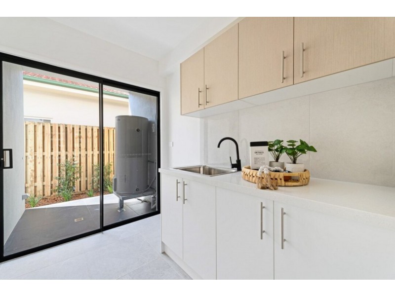 32 Ward Street, Southport QLD 4215