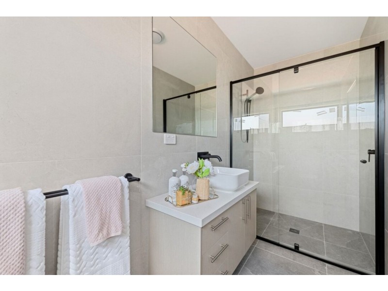 32 Ward Street, Southport QLD 4215