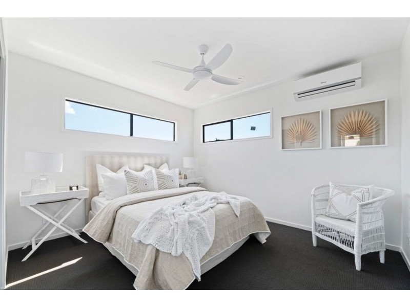 32 Ward Street, Southport QLD 4215