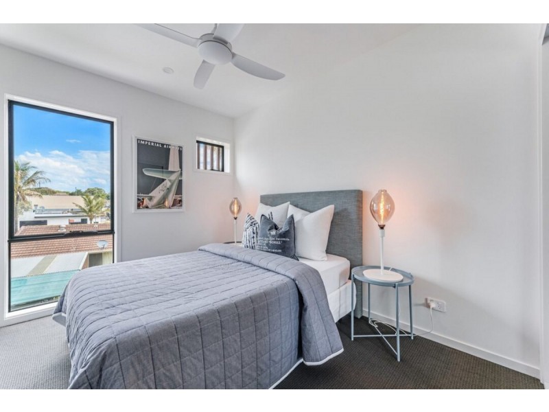 32 Ward Street, Southport QLD 4215