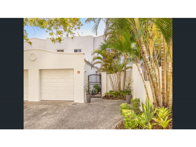 11/100 Cotlew Street East, Southport QLD 4215