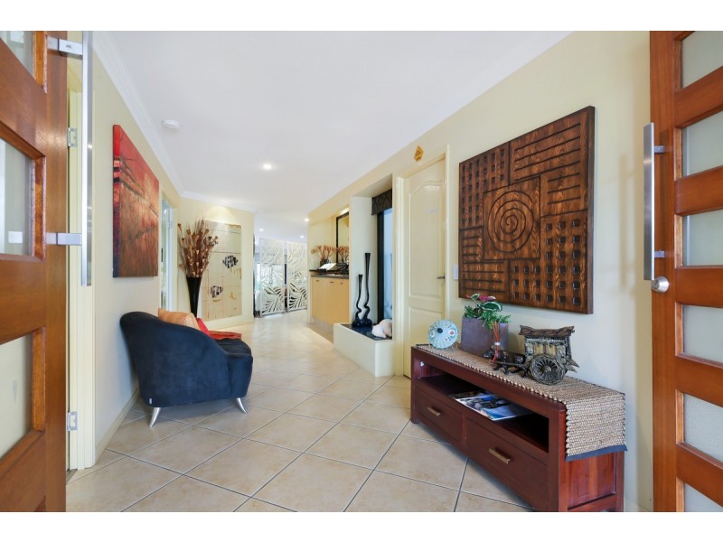 10 Arthur Payne Court, Worongary QLD 4213