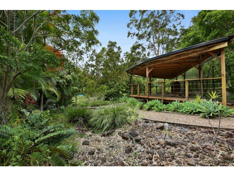 10 Arthur Payne Court, Worongary QLD 4213