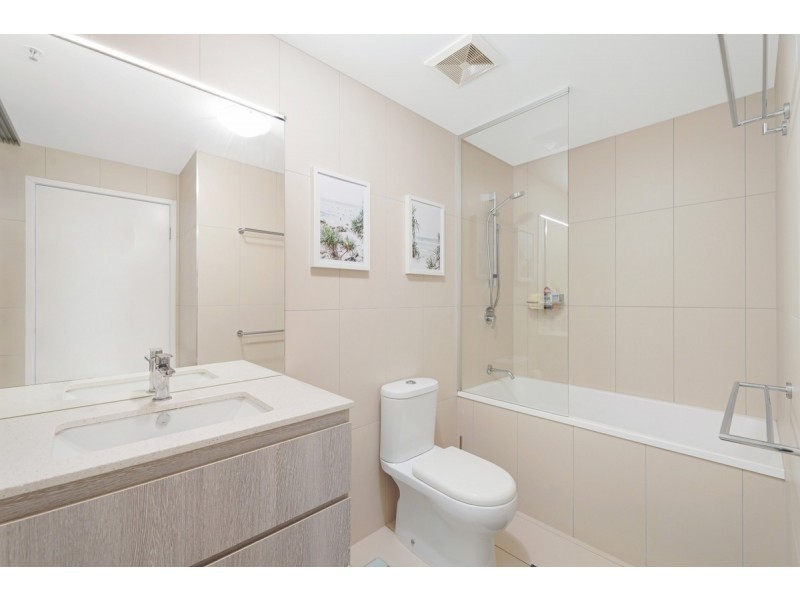 4/12 Brighton Street, Biggera Waters QLD 4216