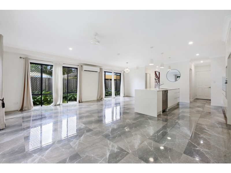 5 Margaret Street, Southport QLD 4215