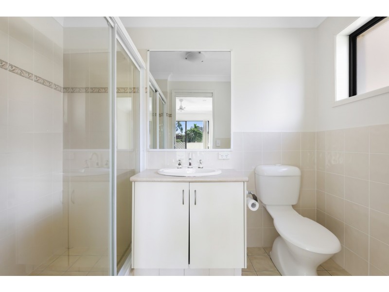 50 Tanzen Drive, Arundel QLD 4214