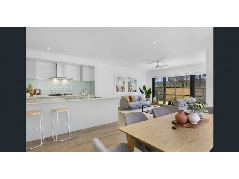12 Buring Court, Highland Park QLD 4211