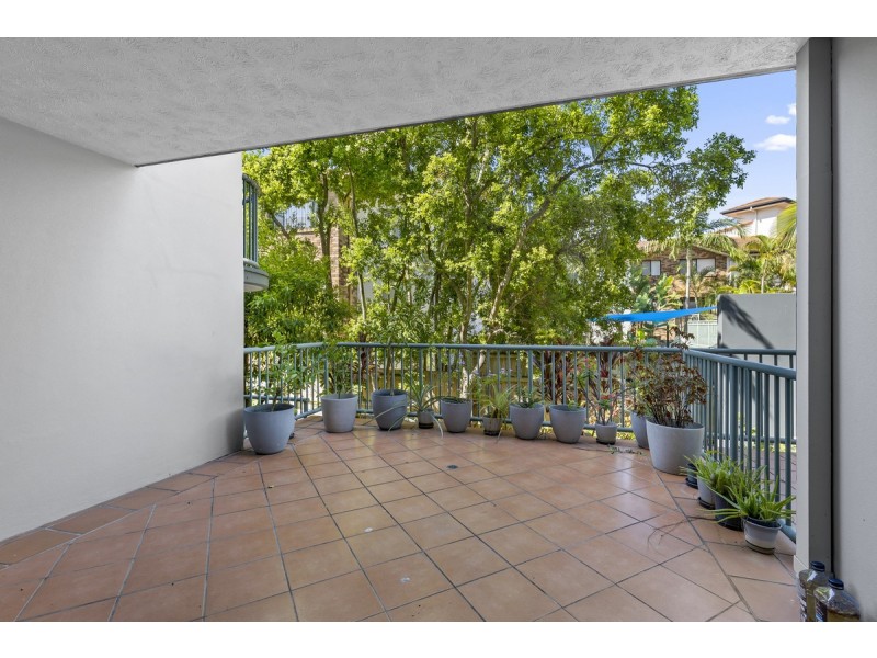 5/88 High Street, Southport QLD 4215