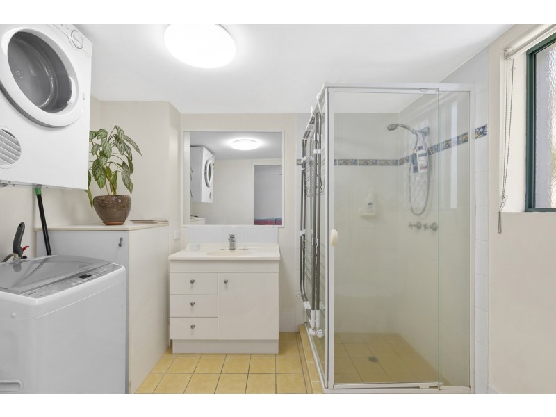 5/88 High Street, Southport QLD 4215