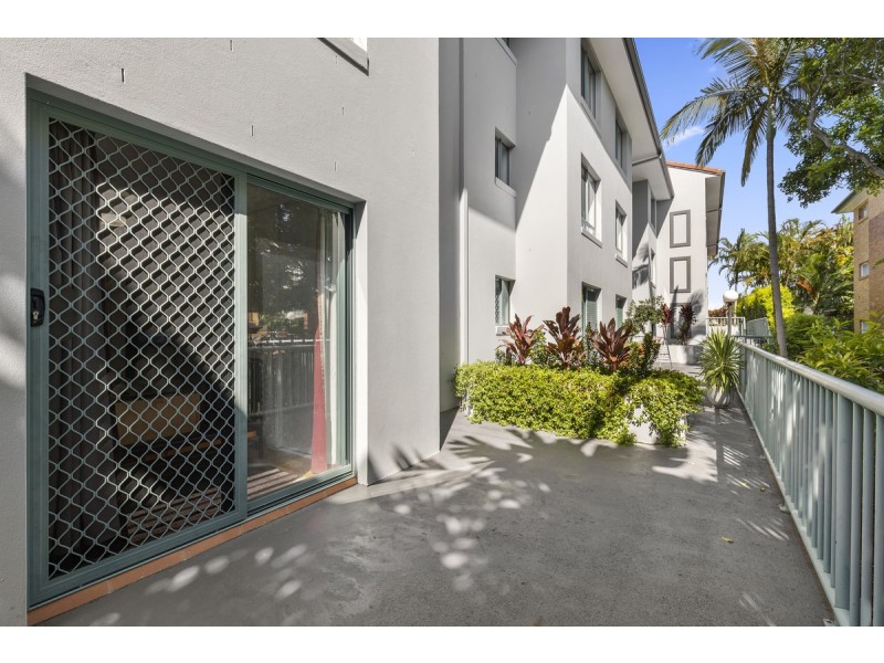 5/88 High Street, Southport QLD 4215