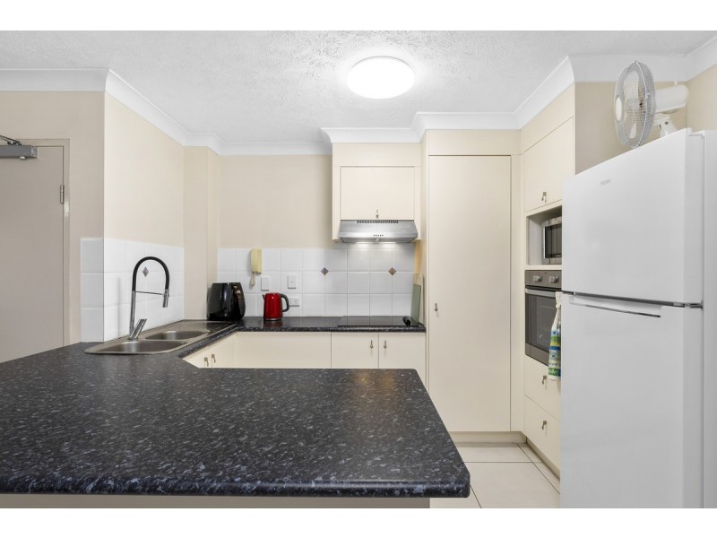 5/88 High Street, Southport QLD 4215