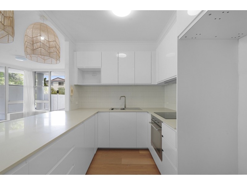 1/15 Brighton Street, Biggera Waters QLD 4216