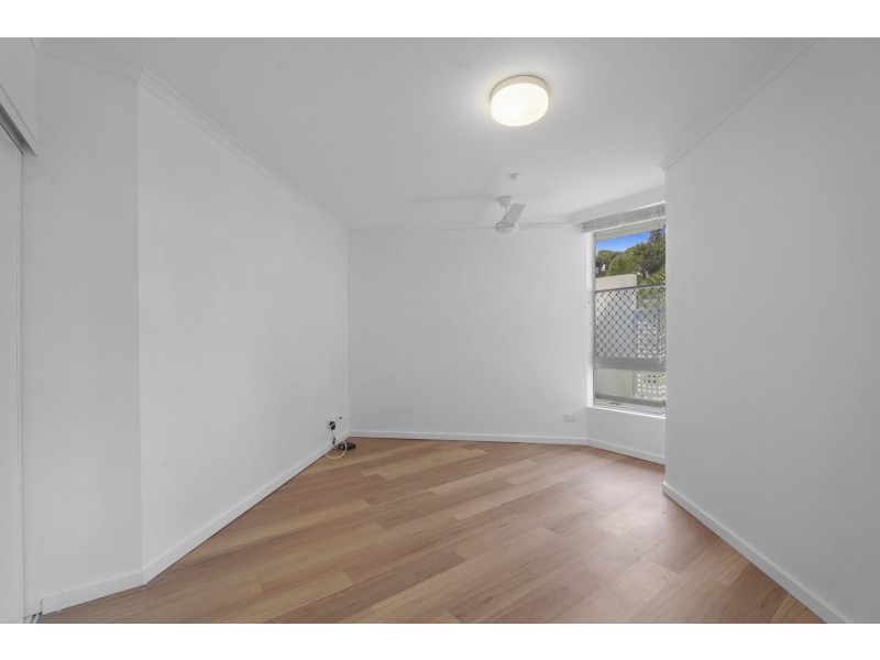 1/15 Brighton Street, Biggera Waters QLD 4216