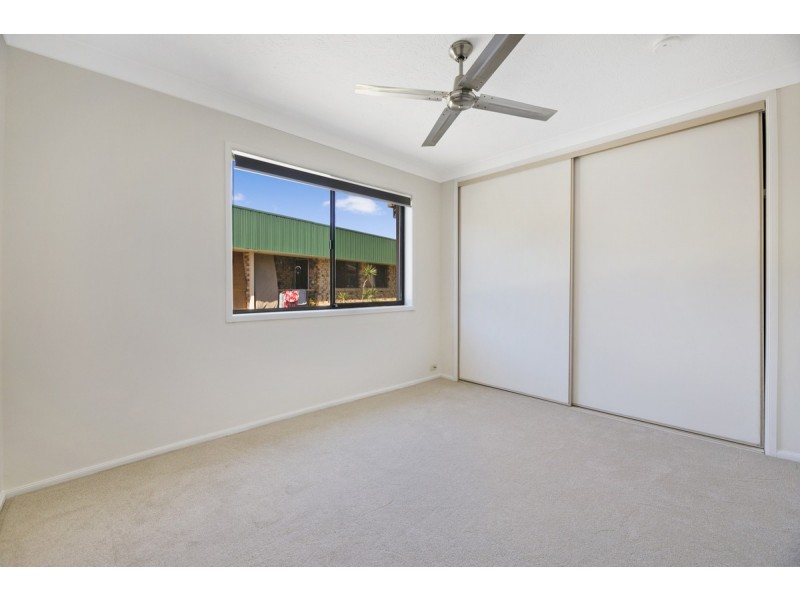 4/16 Lather Street, Southport QLD 4215