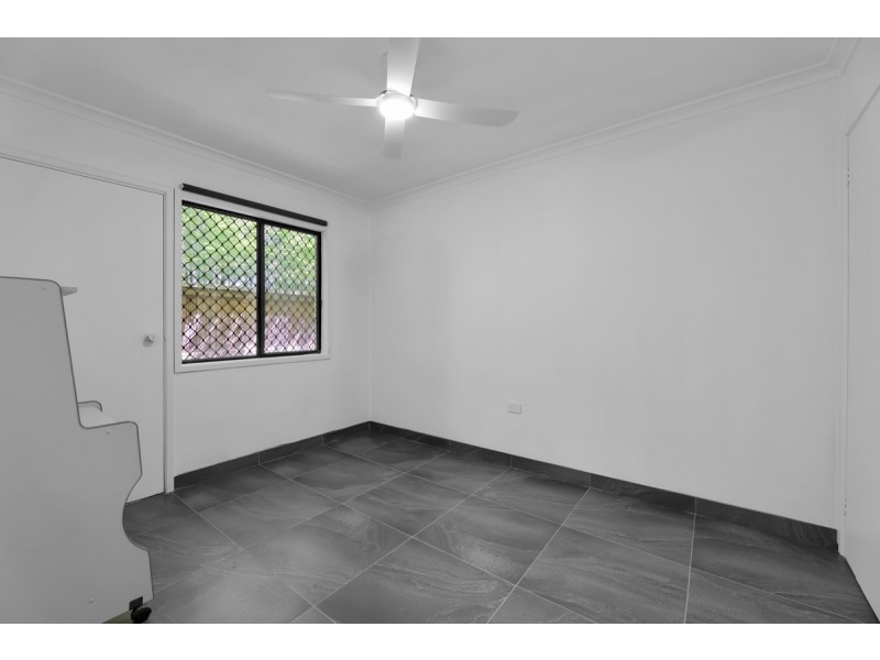 1/60 Frank Street, Labrador QLD 4215