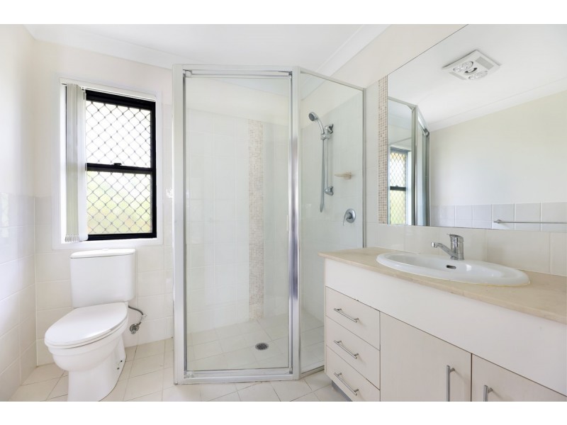 1/33 Melinda Street, Southport QLD 4215